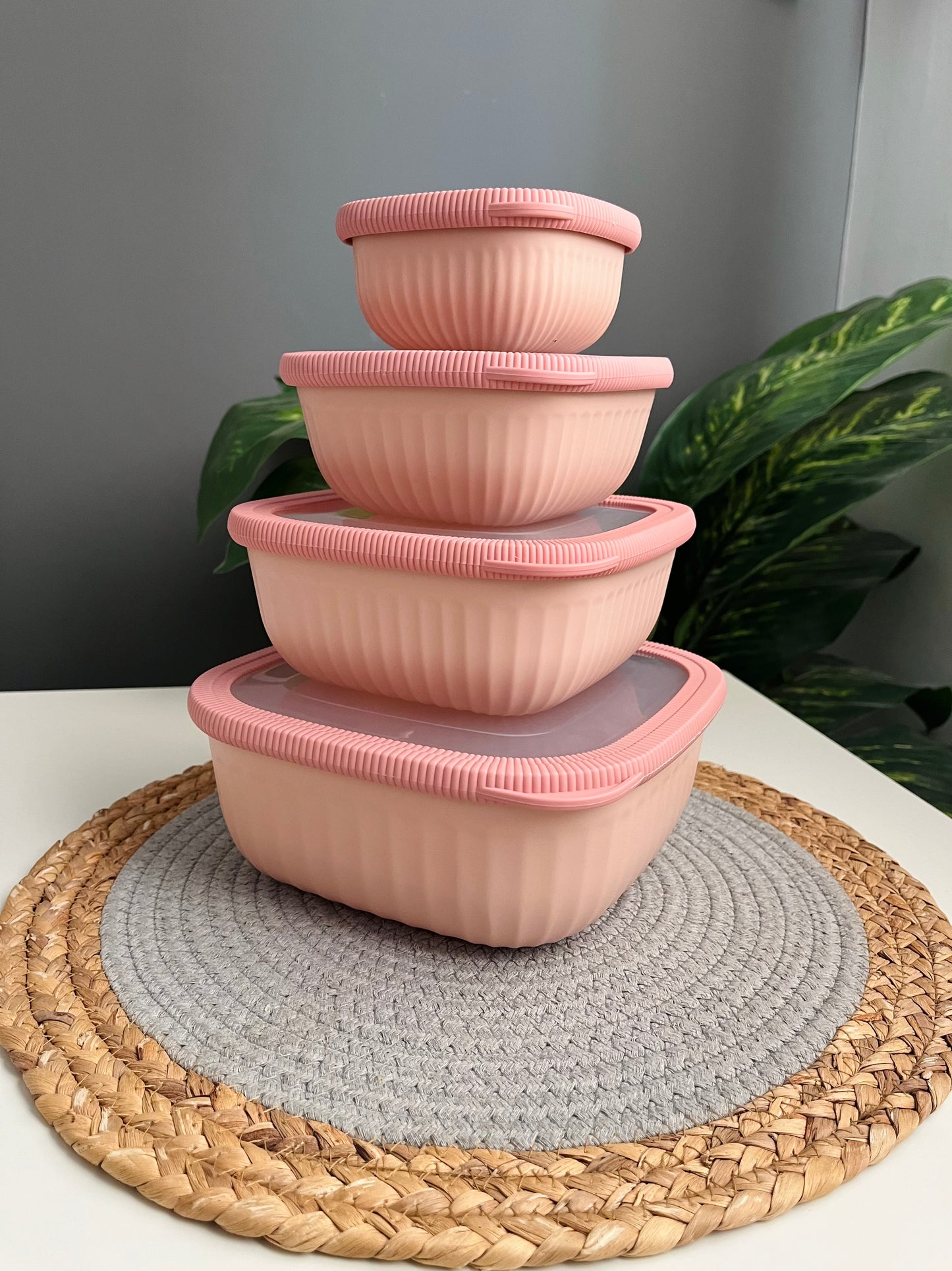 4 fridge box (high quality)(pink) (مربع)code604