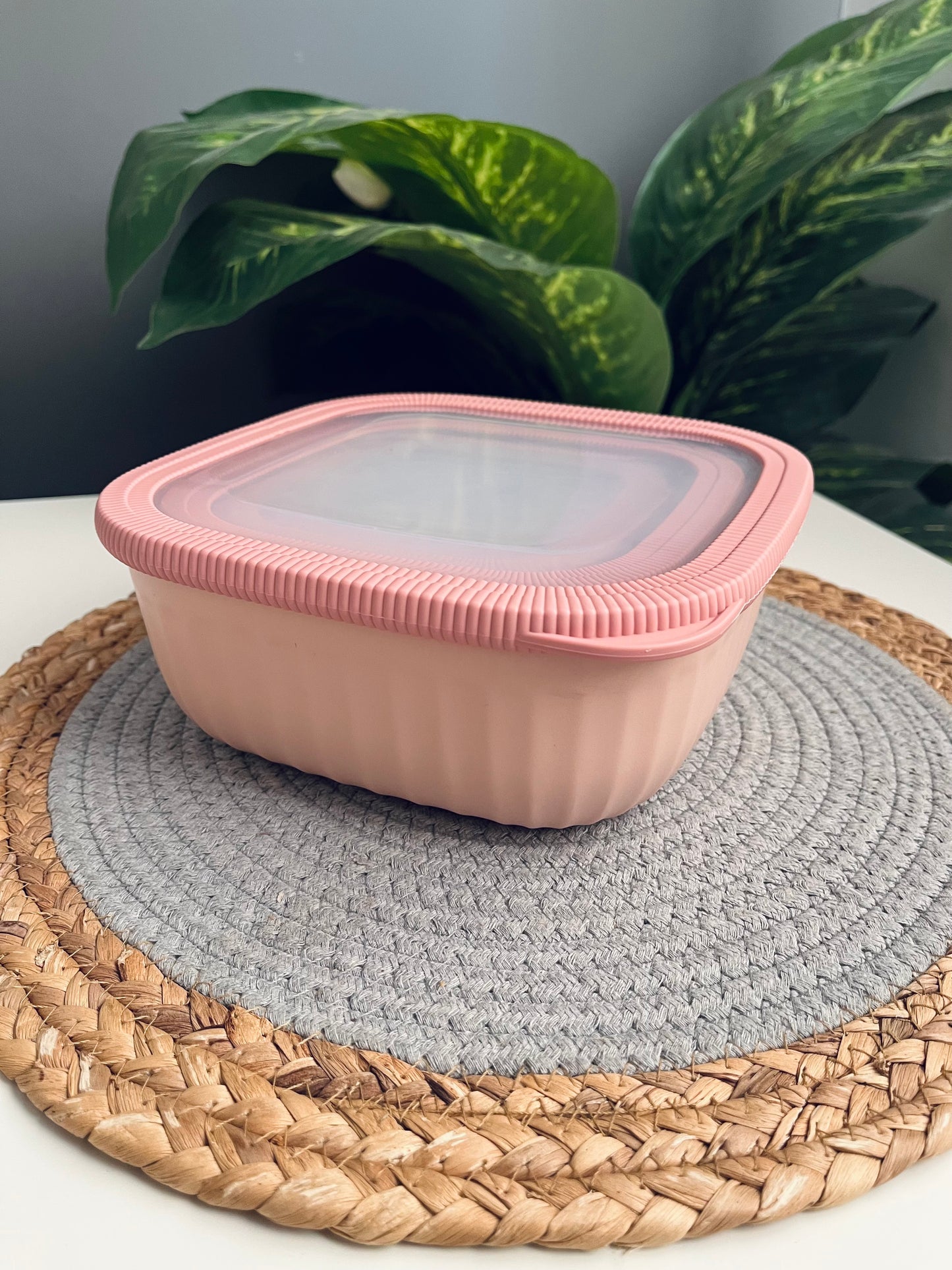 4 fridge box (high quality)(pink) (مربع)code604