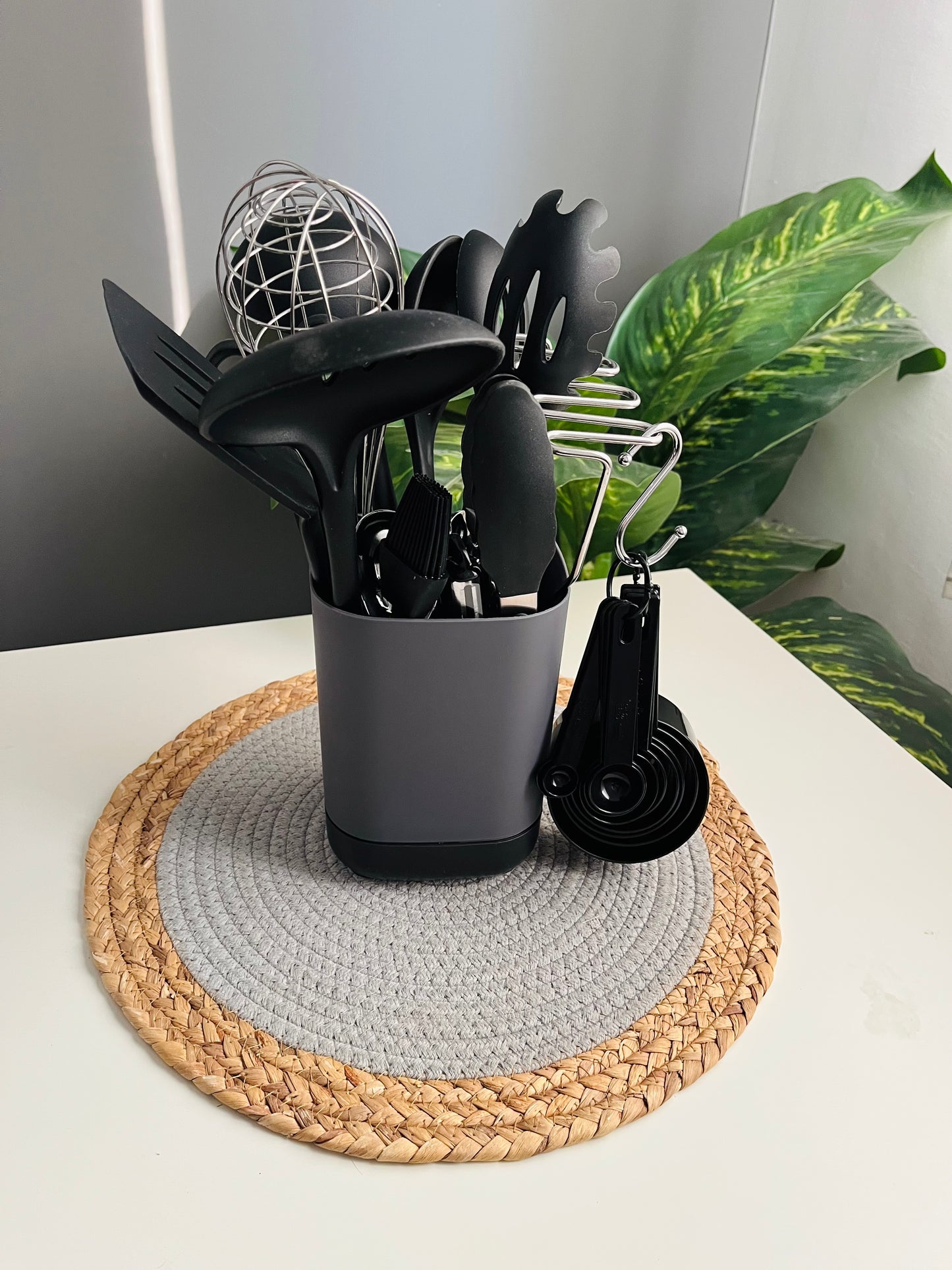 Silicone Utensil Set طقم التوزيع الچامبو ٣٦ قطعه