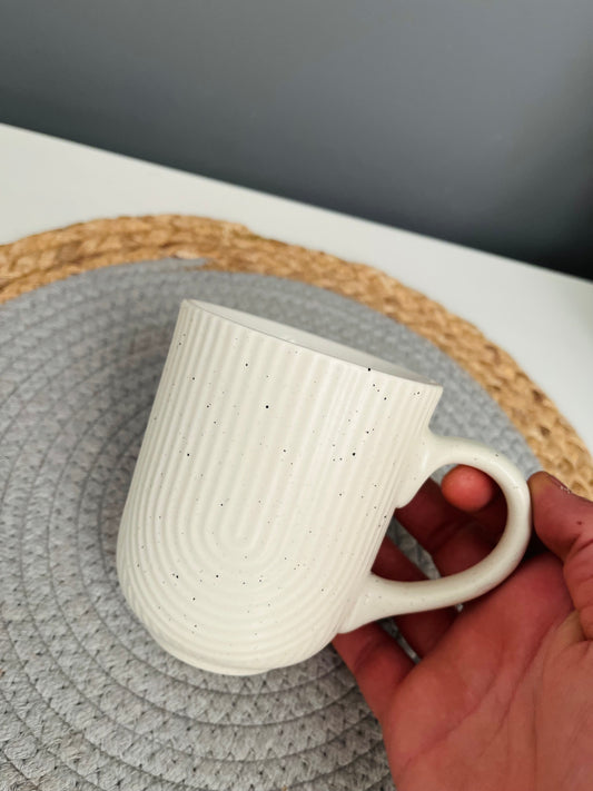Porcelain mug (white)Lines (c978)