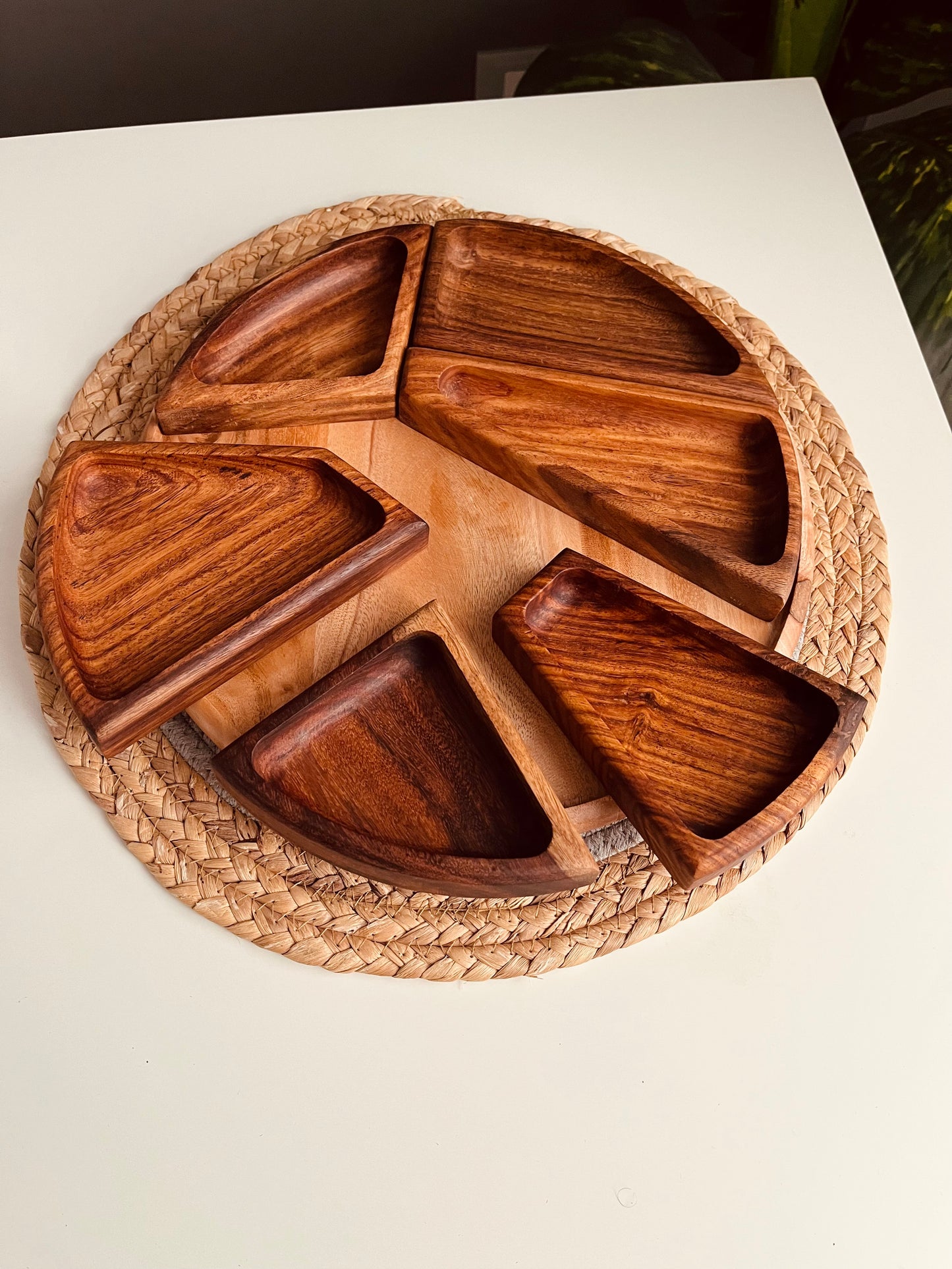 Wood Nuts Plate - 6 pcs