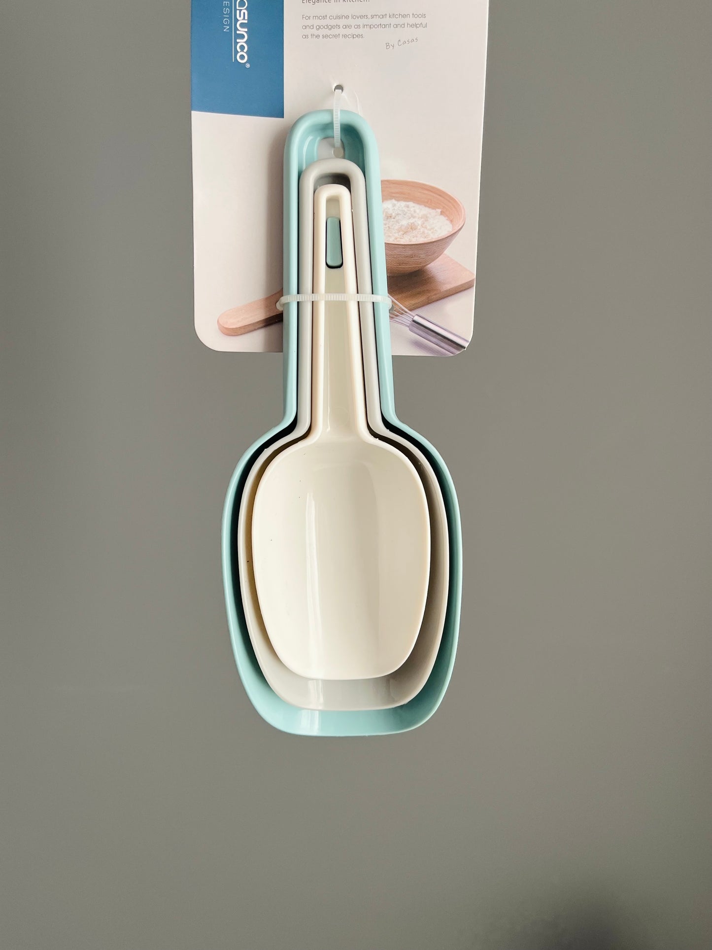 measuring cups Random colors(جاروف بقوليات )الوان مختلفه