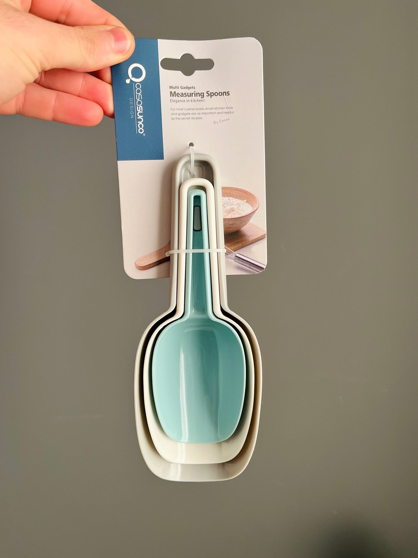measuring cups Random colors(جاروف بقوليات )الوان مختلفه