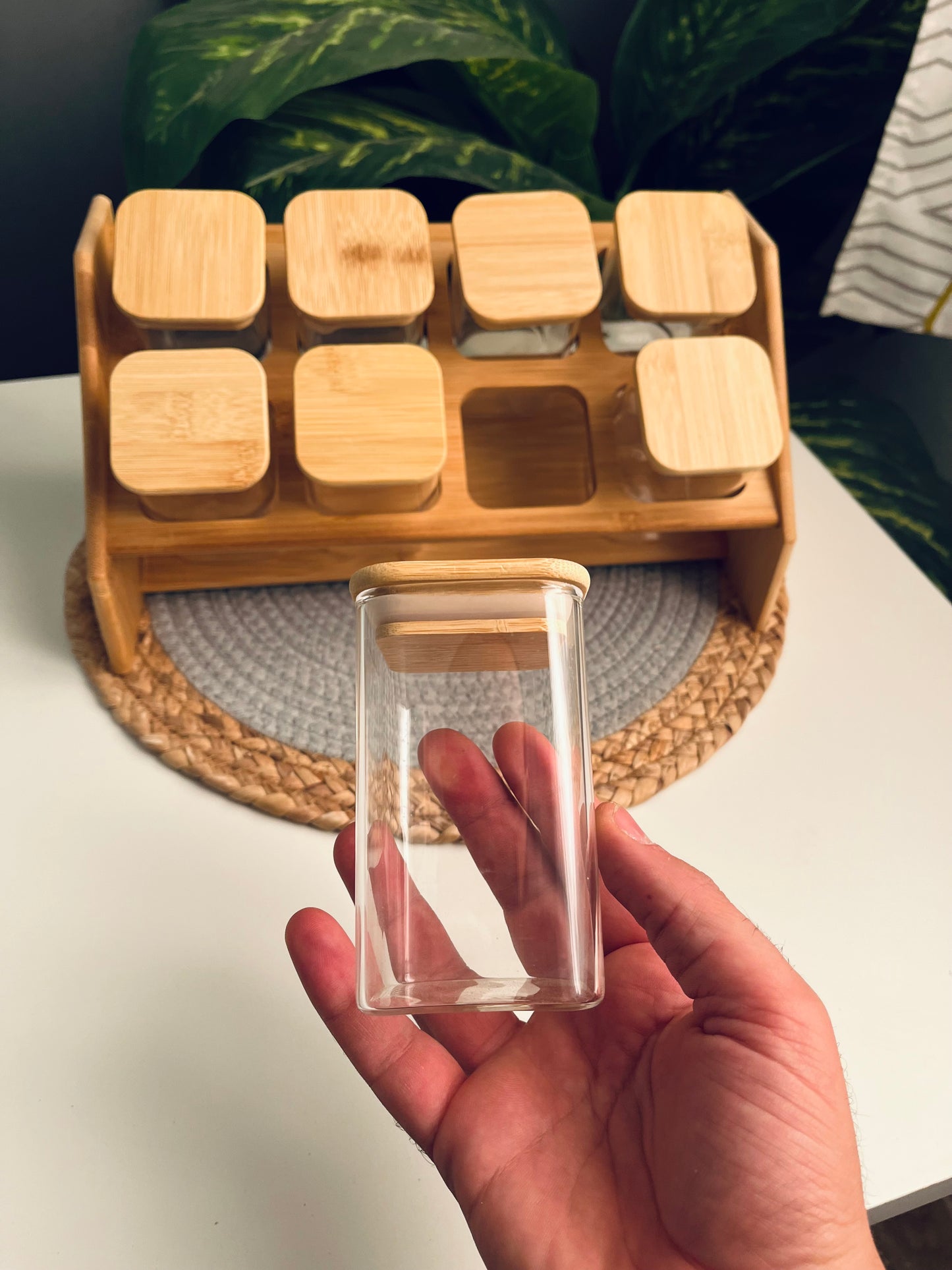 Set of 8 glass jars مربع+bamboo holder(250ml)