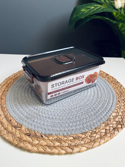 Medium Fridge storage box ( acrylic ) 1500ml
