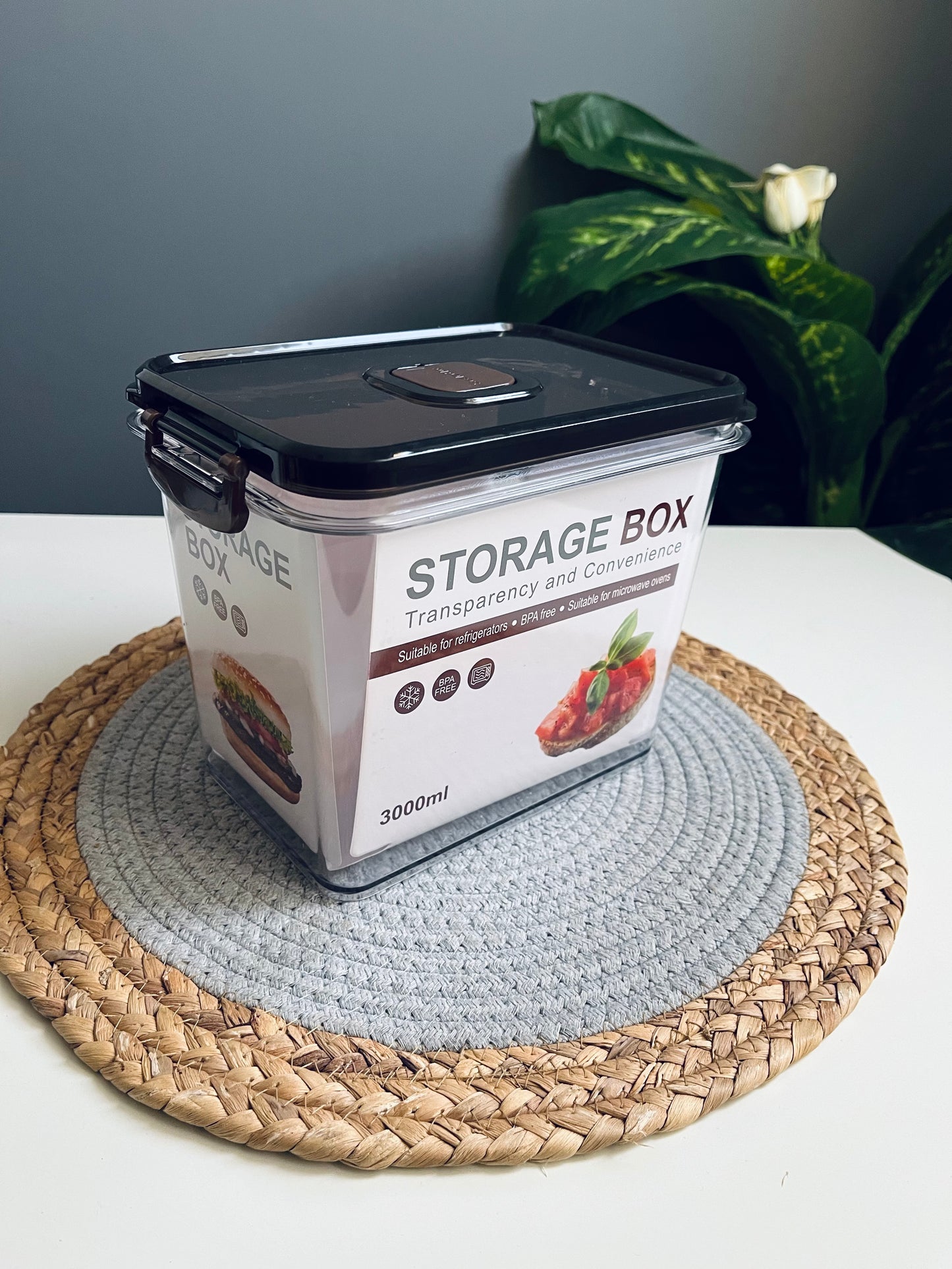 Large Fridge storge box (acrylic )3000ml