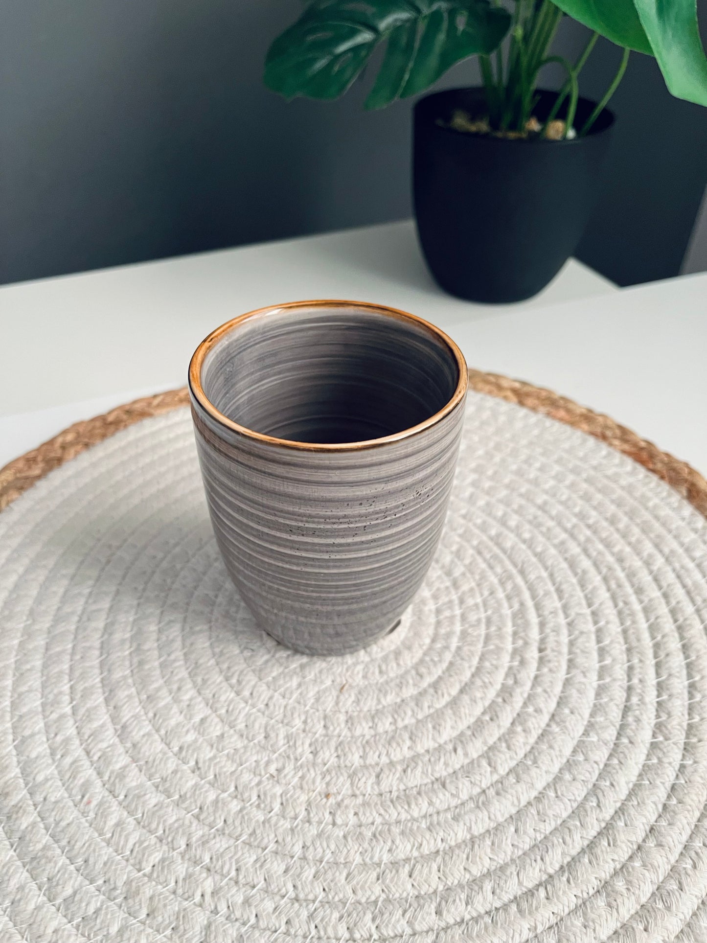 grey mug 4107 مج بورسلين مخط