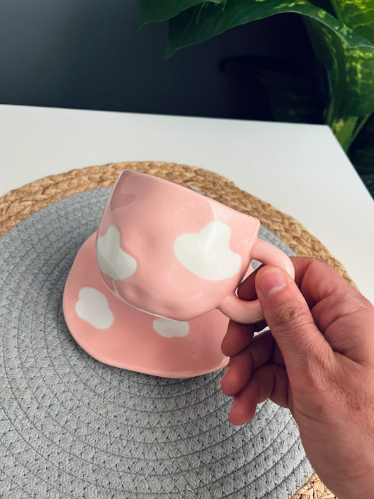 Pink Clouds كوب بورسلين بالطبق(سحابه)