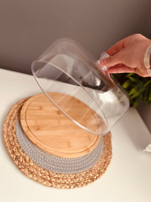 Cake plate with lid (c-580)