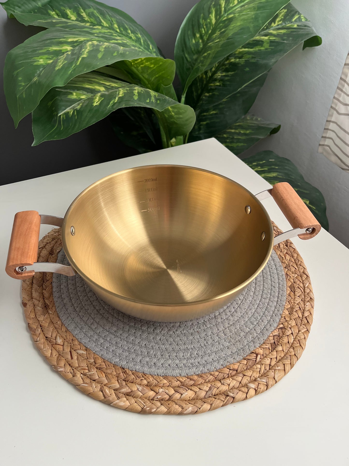 بوله ذهبى وسط[26cm [code261