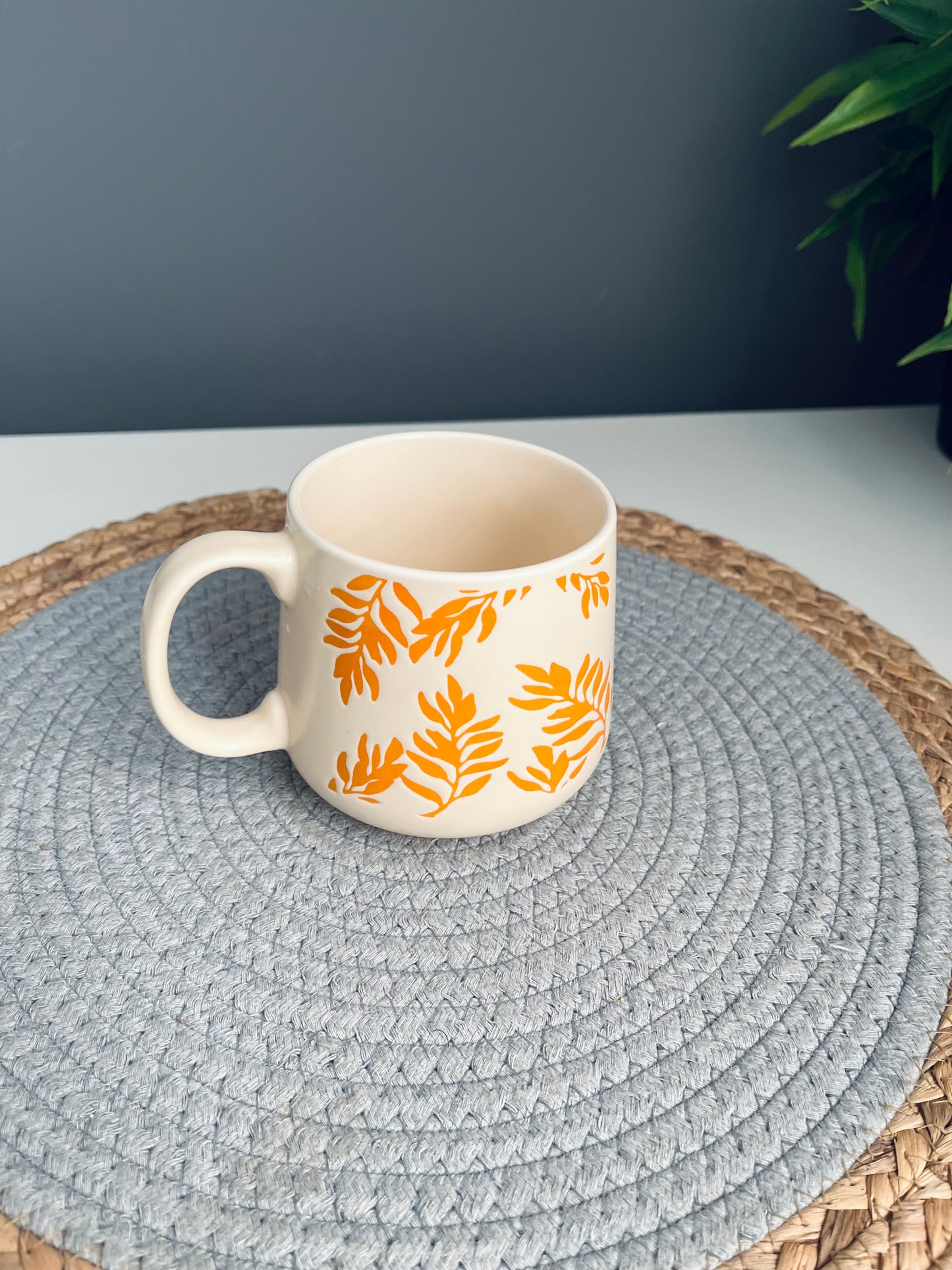 Porcelain mug (orange )pattern (code476)
