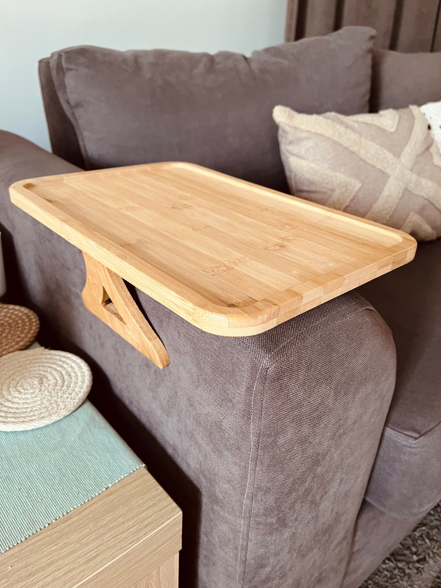 أستند يد  مستطيل الكنبه سوسته خشب بمبو (code040)