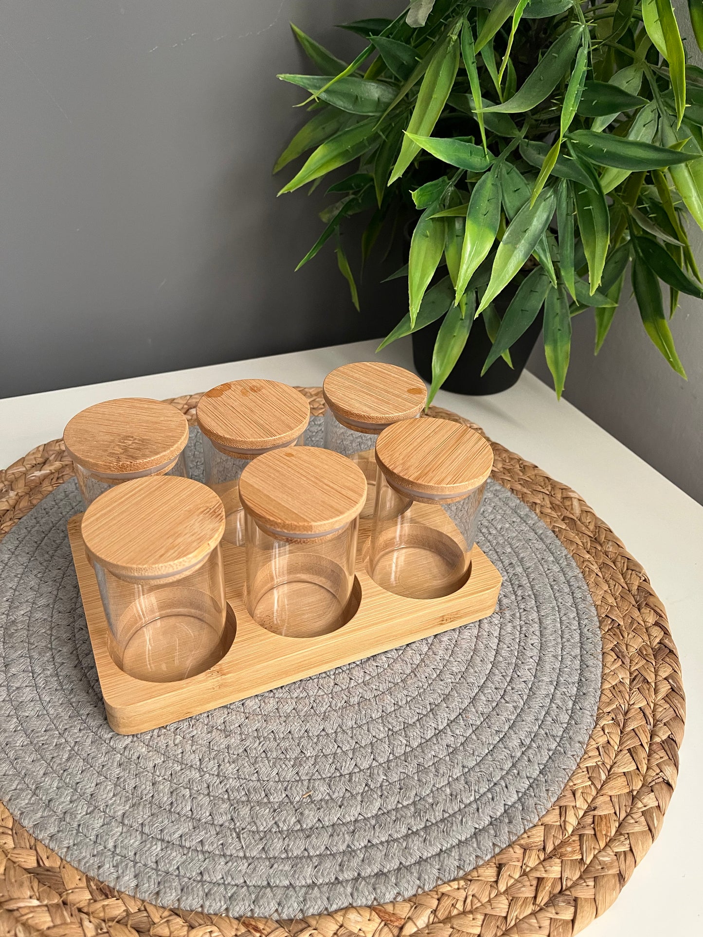 Set of 6 glass jars 120ml +holder (C23)