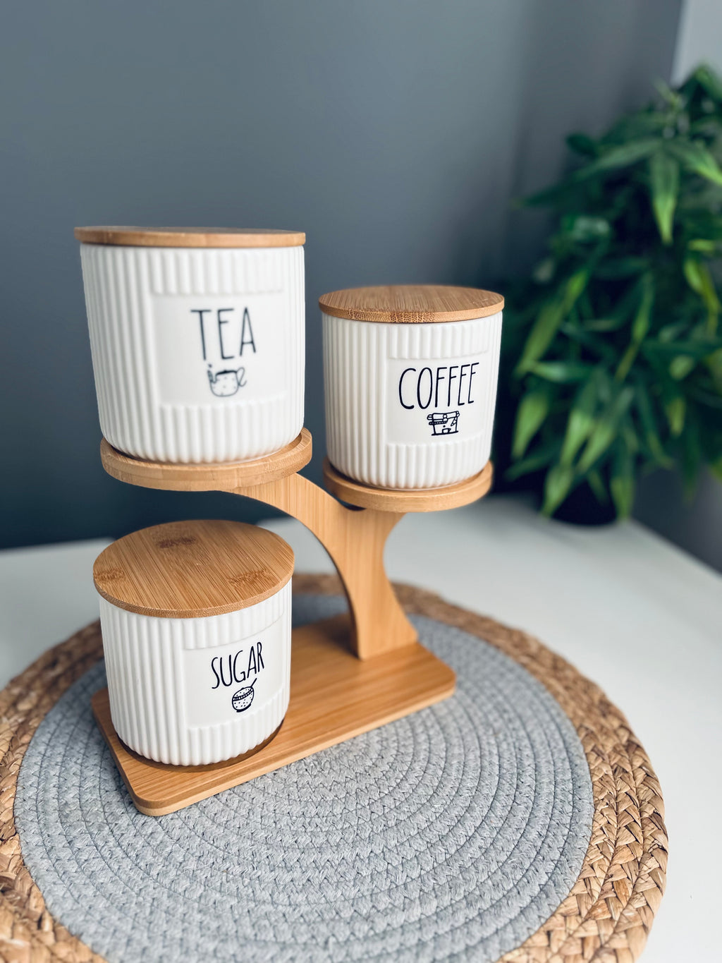 Set of 3 porcelain jars +holder (coffee -sugar -tea)(مضلع)code647