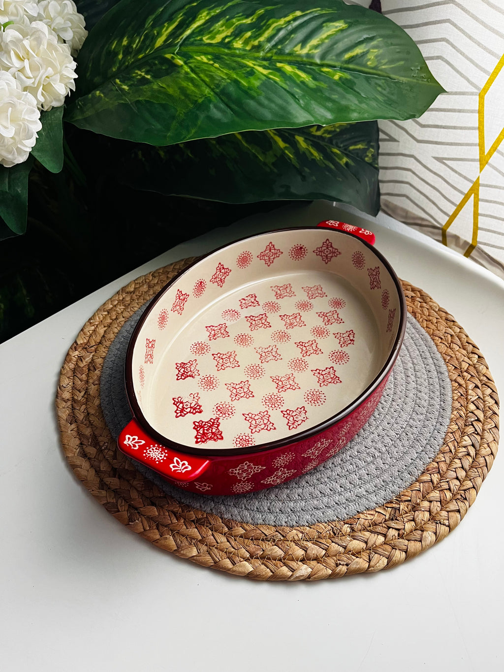طاجن أحمر كبير 32cm(بيضاوى)code21