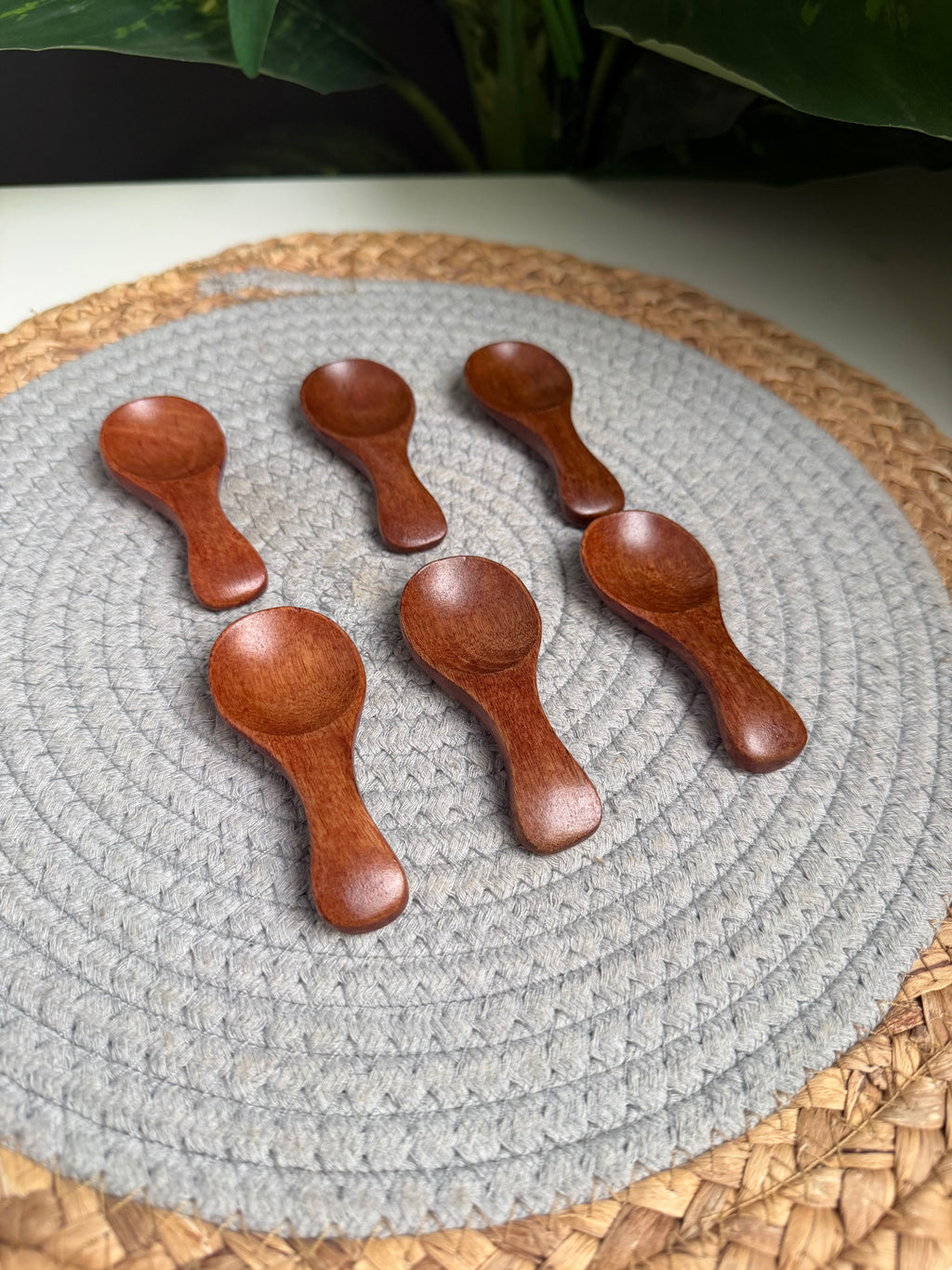 spices spoons طقم ملاعق 6 قطع غامق (جديد) code 270