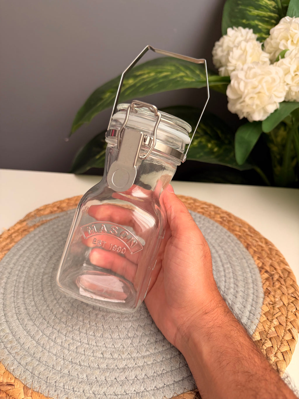 One glass jar (كلبس)0.5L (code330)