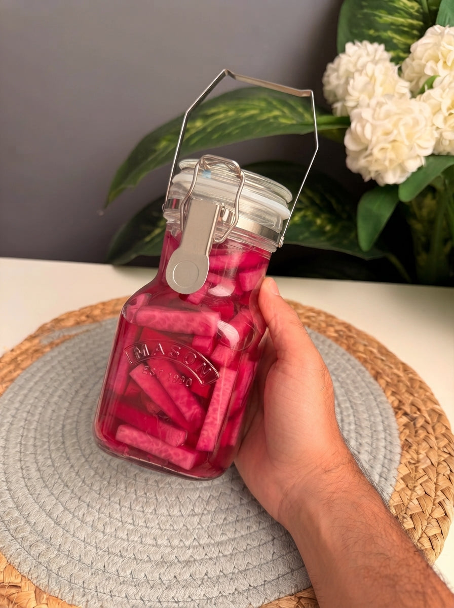 One glass jar (كلبس)0.5L (code330)