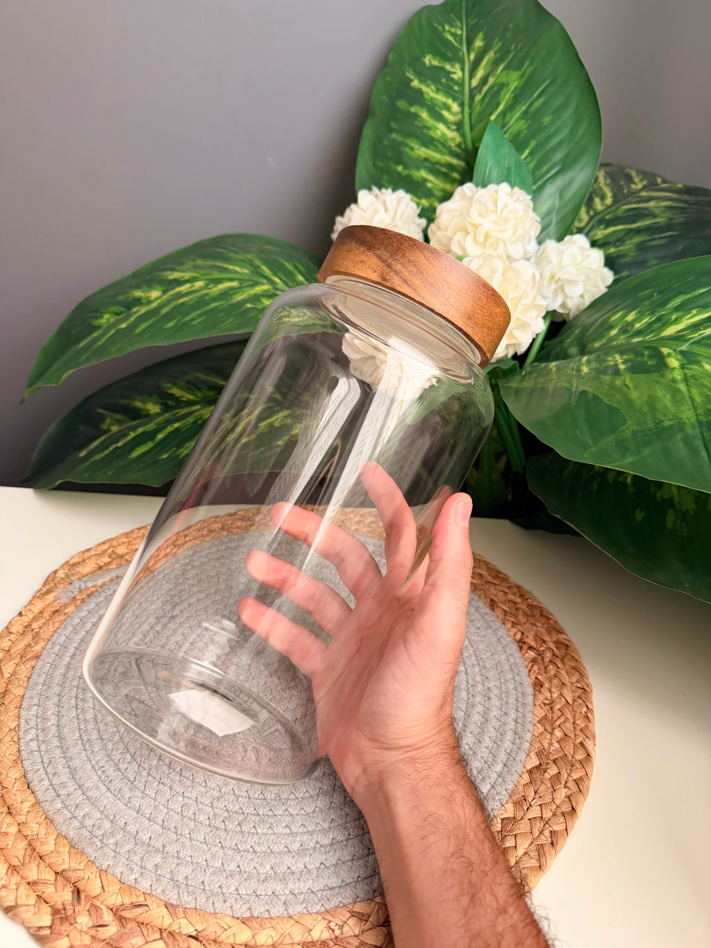 Large glass (new) (code313)(25cm) غطاء غامق