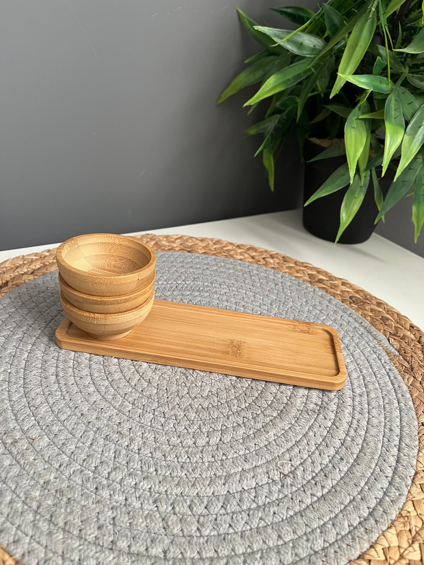 Set of 3 tiny bowls+tiny tray(C5370)