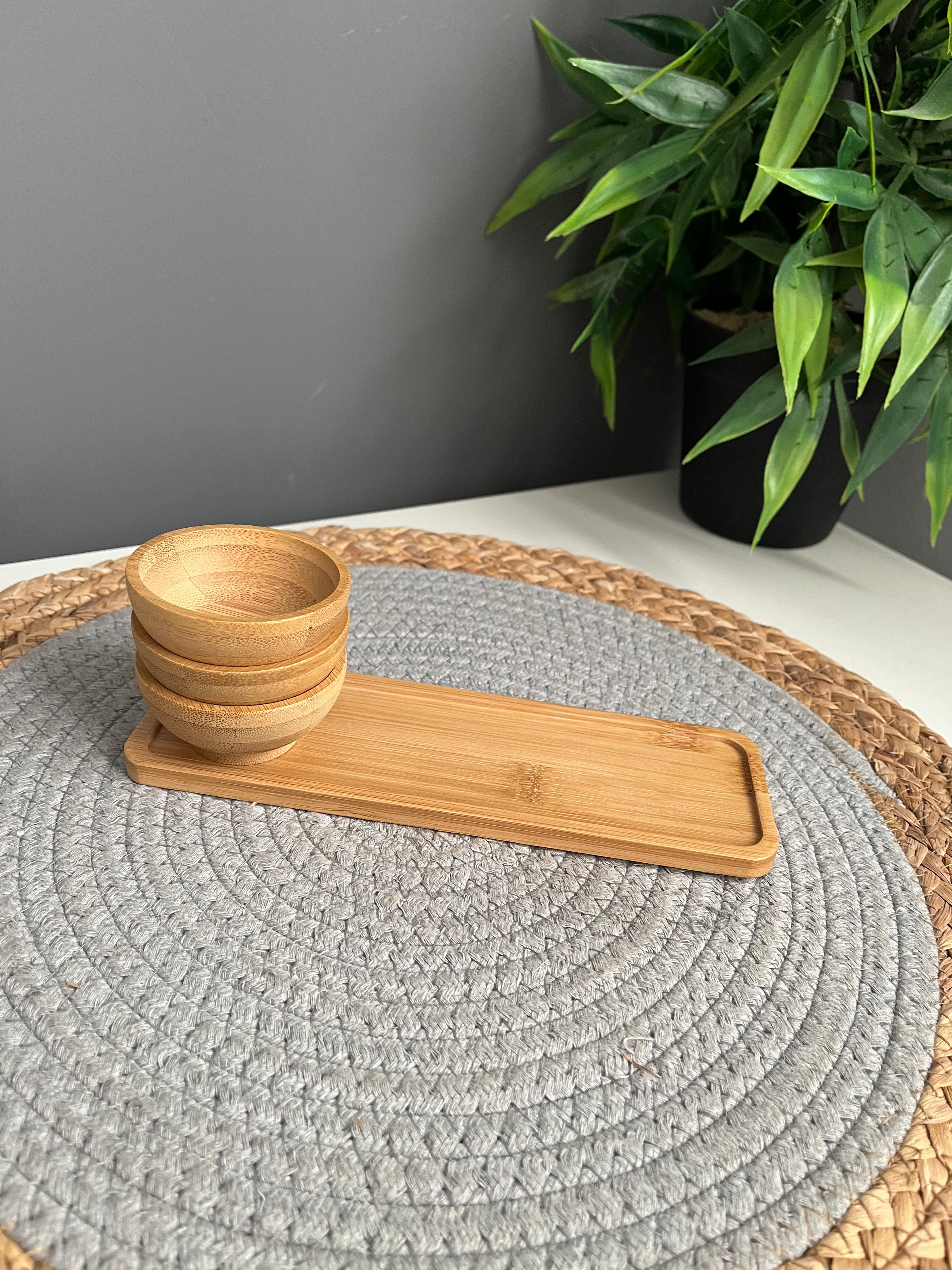 Set of 3 tiny bowls+tiny tray(C5370)