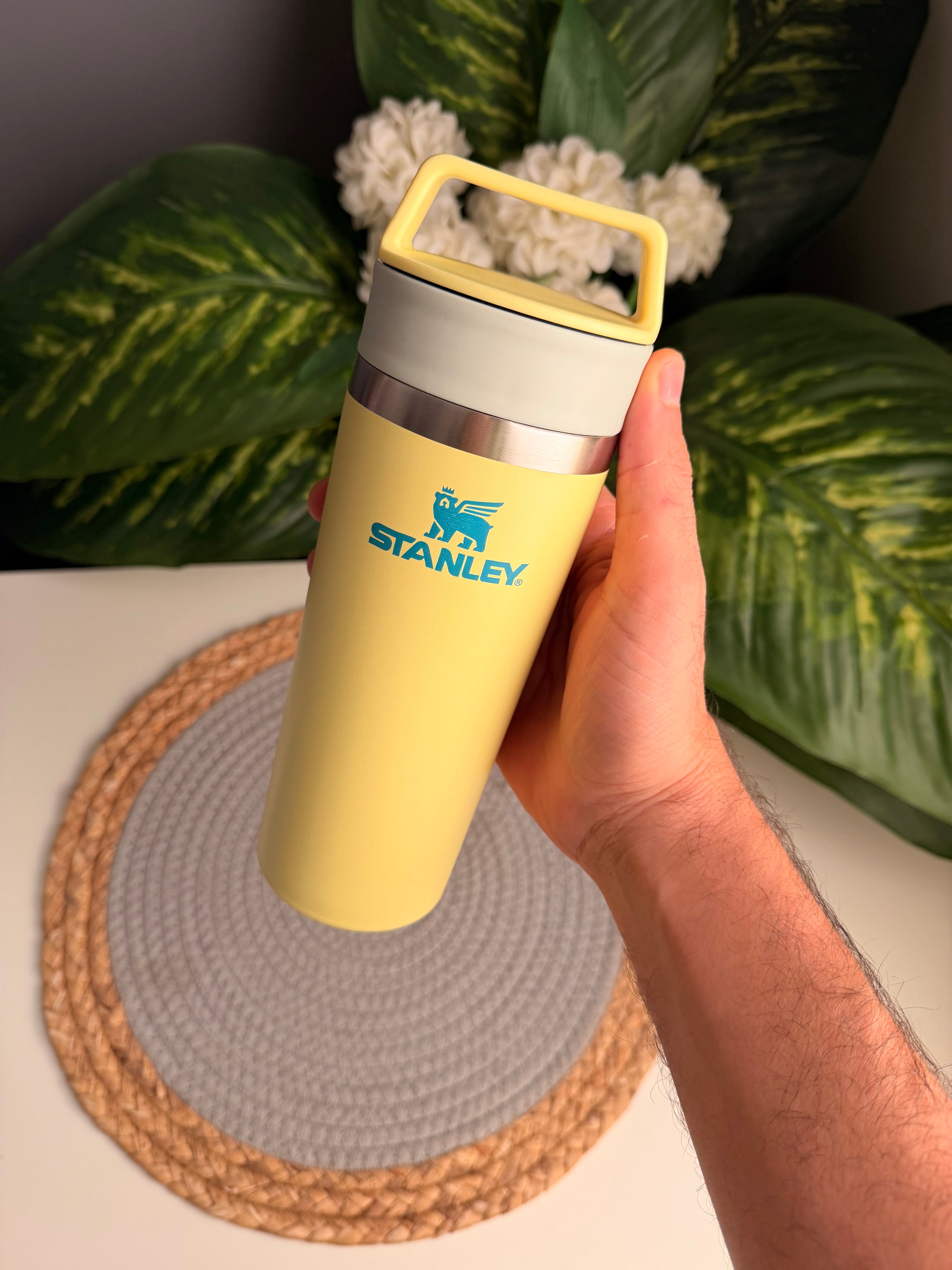 مج (استانلى كبير) (أصفر)(473ml)