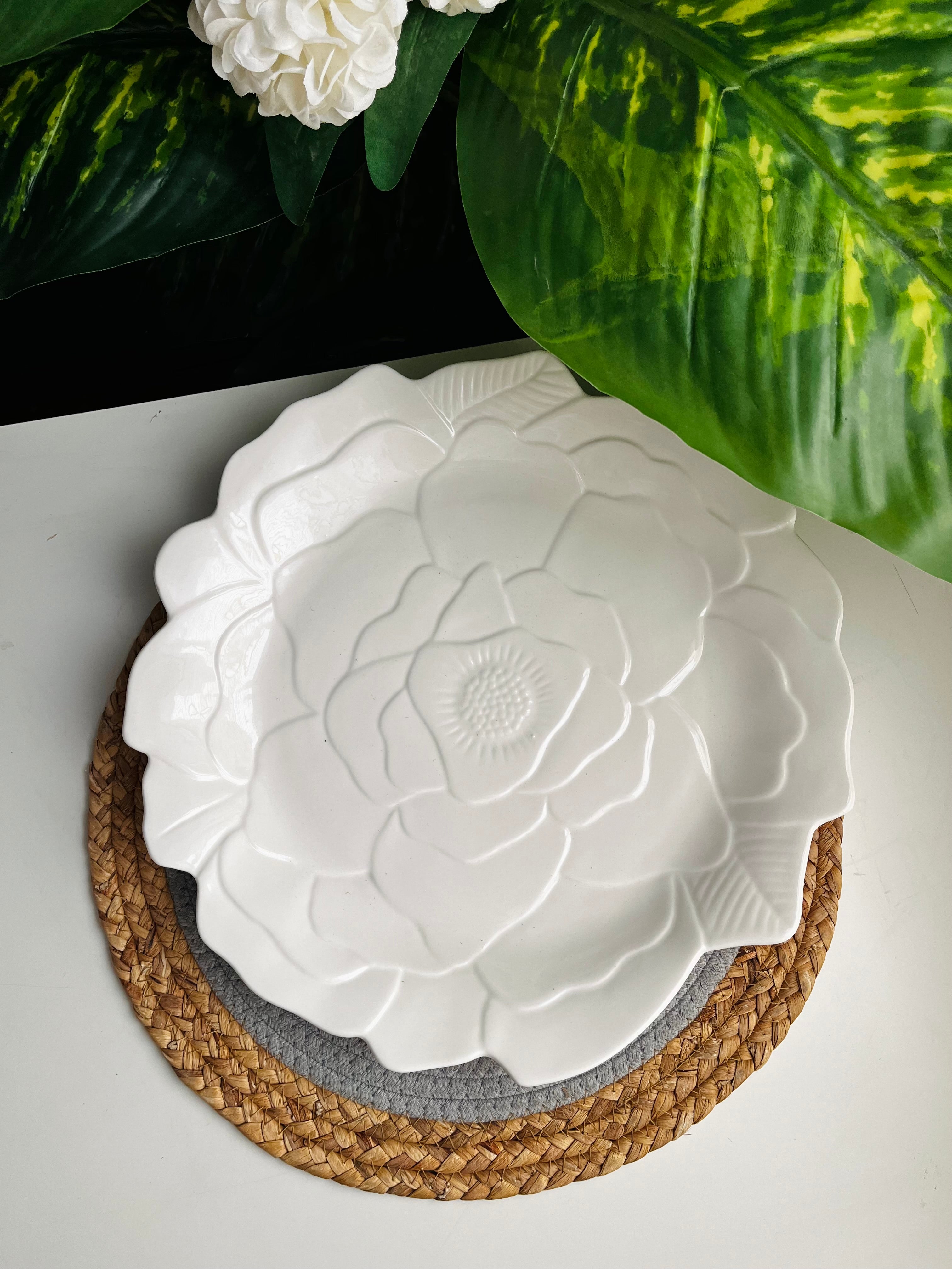 طبق ابيض ورده كبير35cm(code1013)