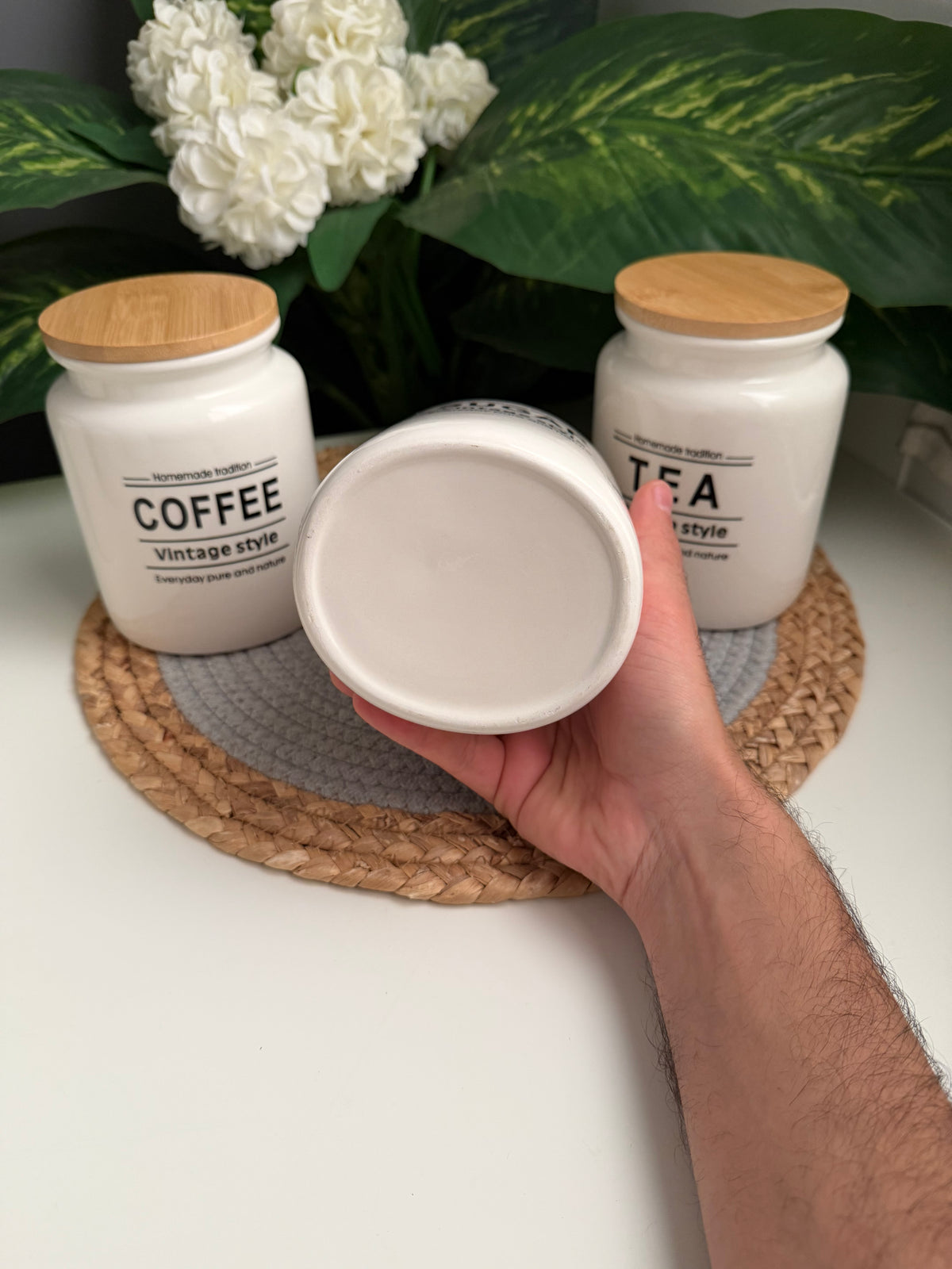 Set of 3 Porcelain Jars + (غطاء خشب) (coffee-Sugar-Tea)(code91)