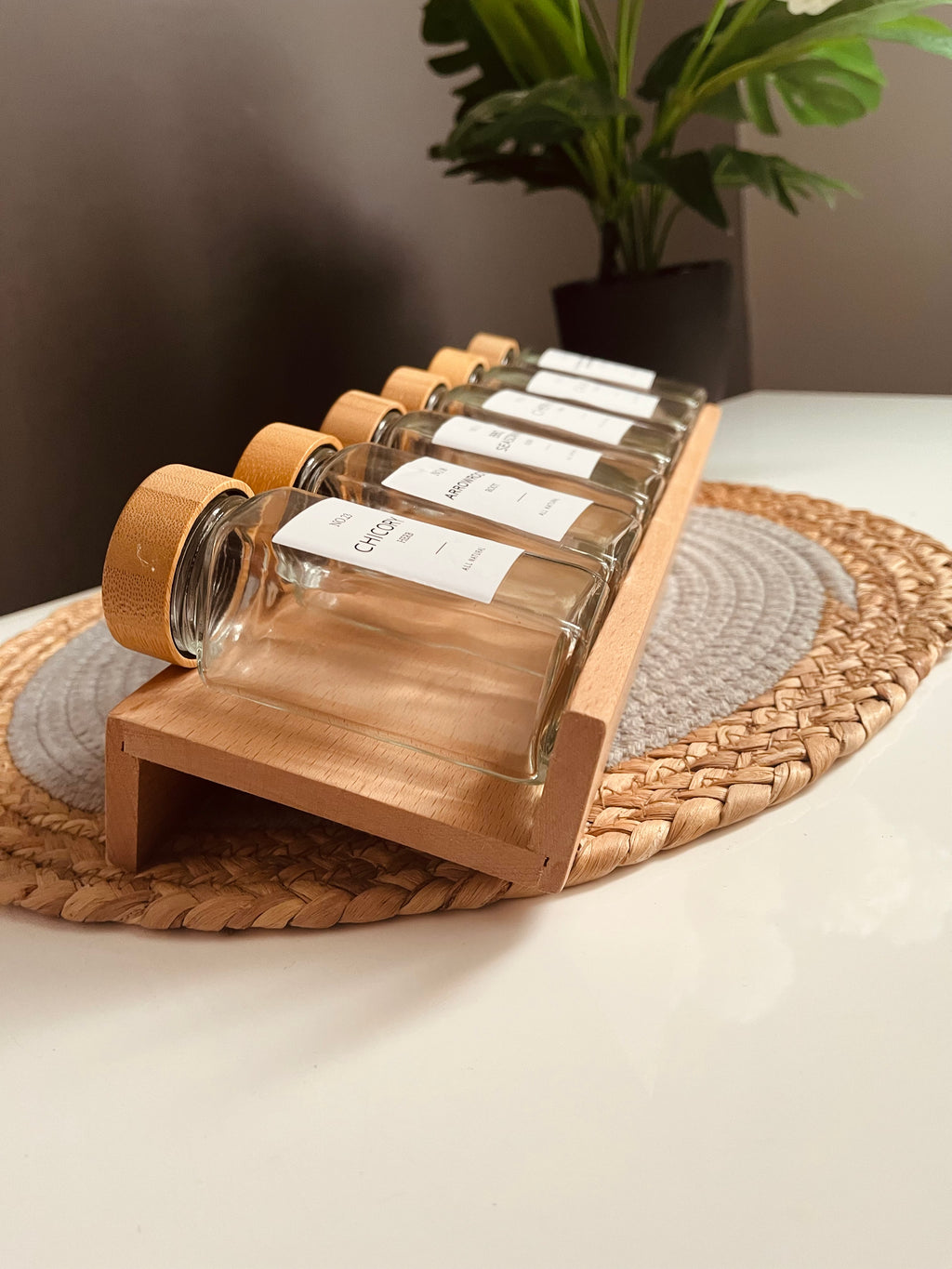 Set of 6 glass jars 150ml with zan drawer organizer