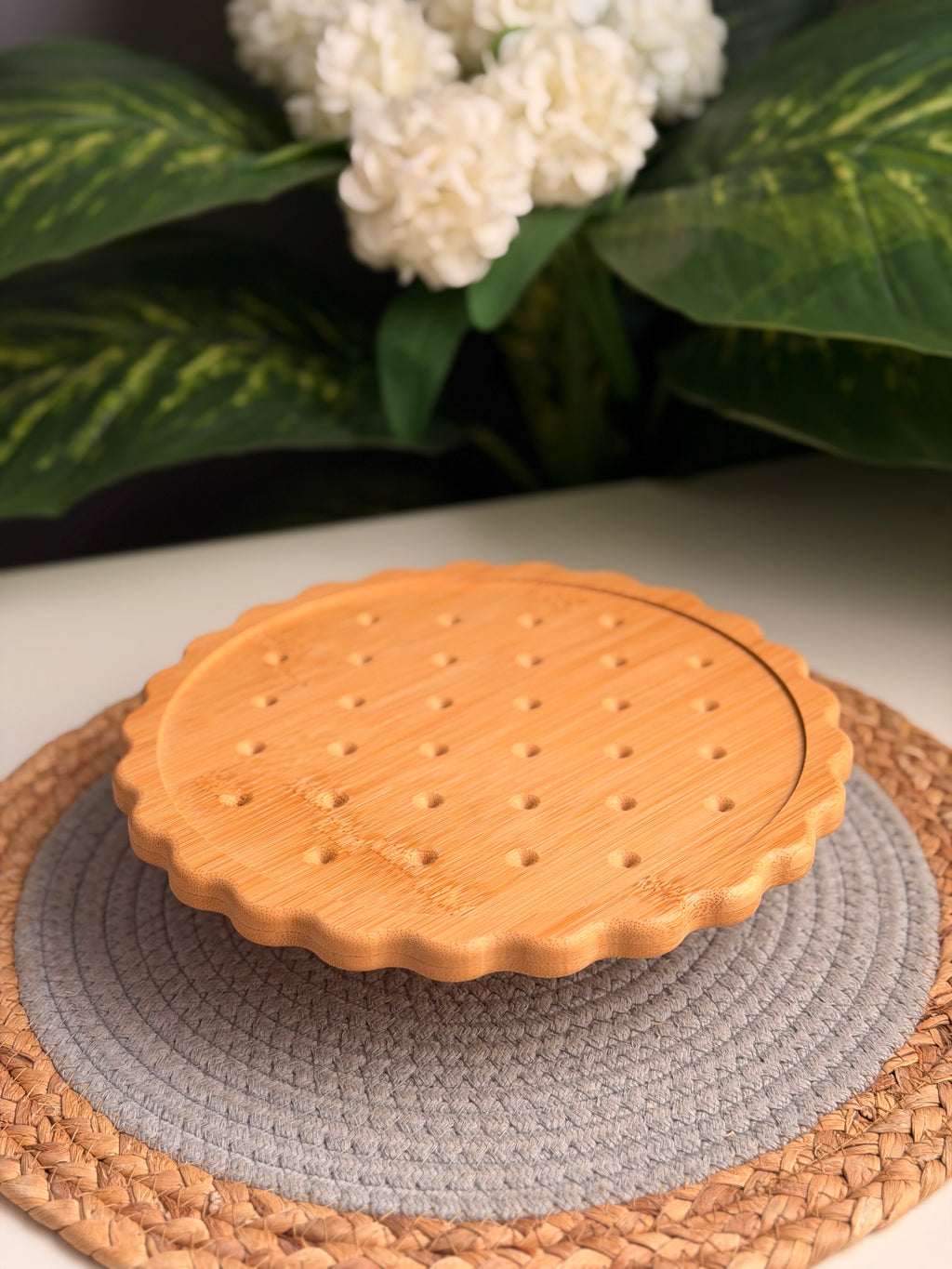 medium Biscuit tray (24cm)code 267