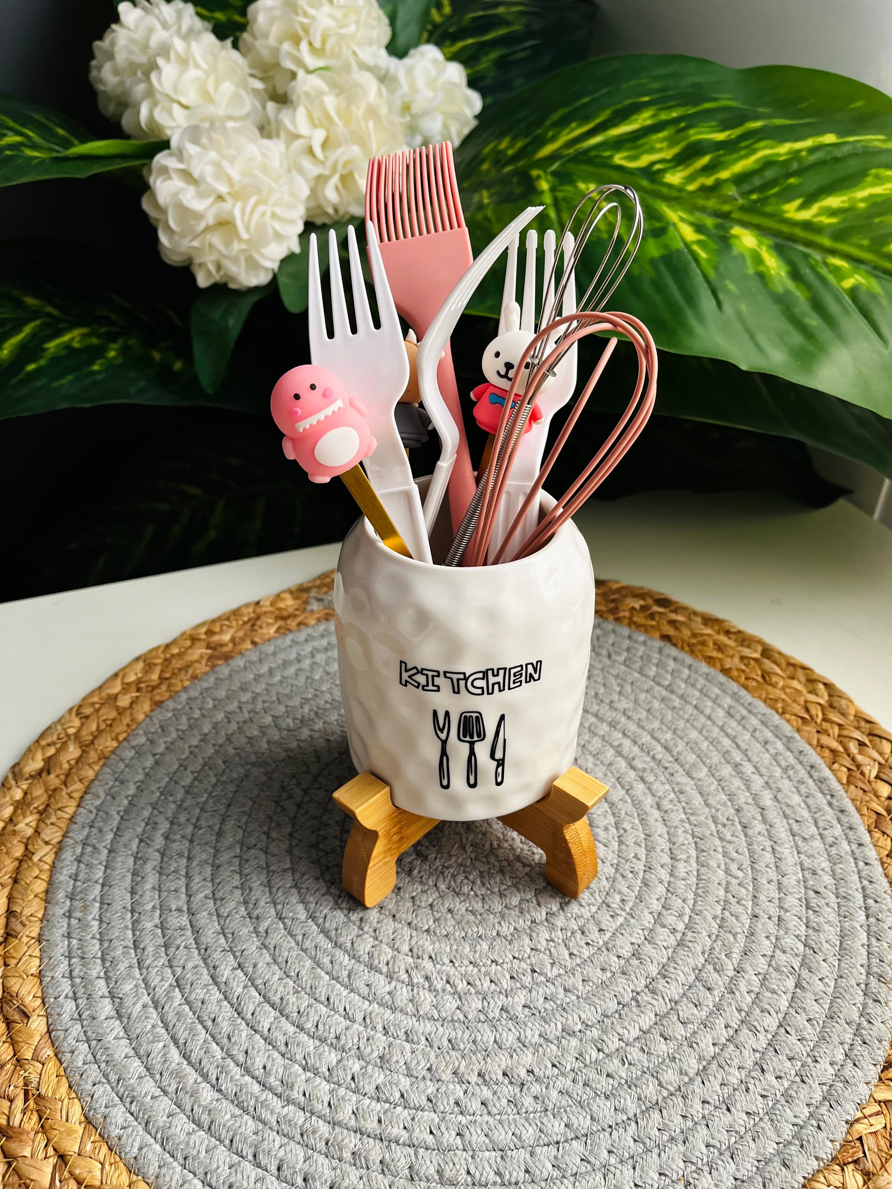 Porcelain holder tools 12cm*7cm (kitchen )