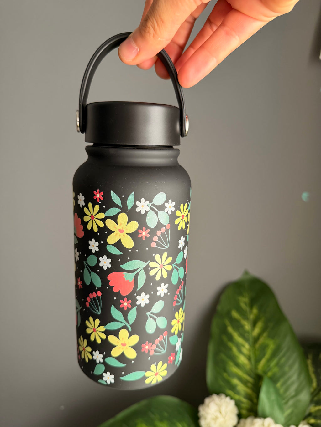ترمس ورد أسود (كبير 800ml)(code 1830A)