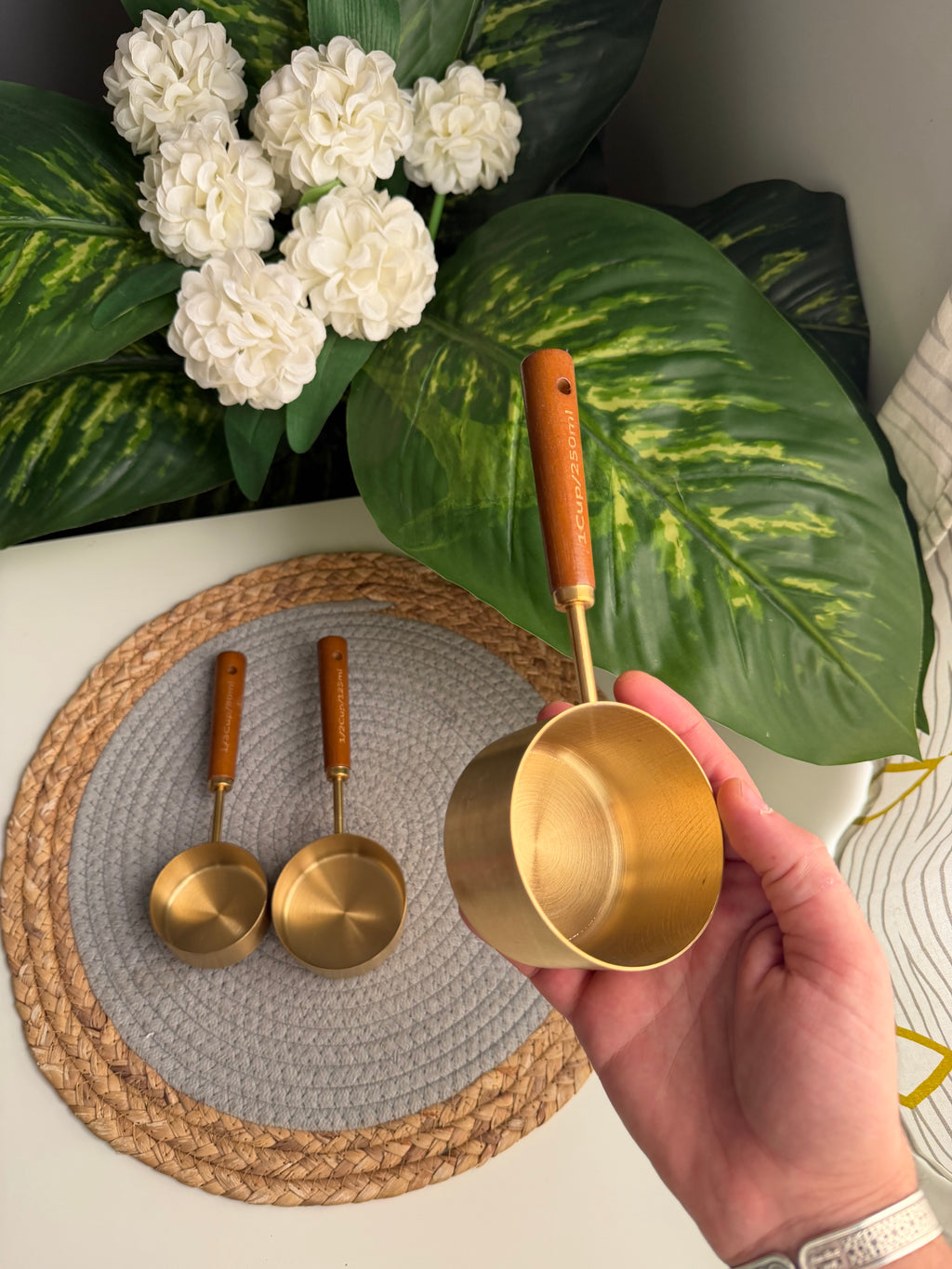 Gold measuring cups طقم معيار ٣ قطع