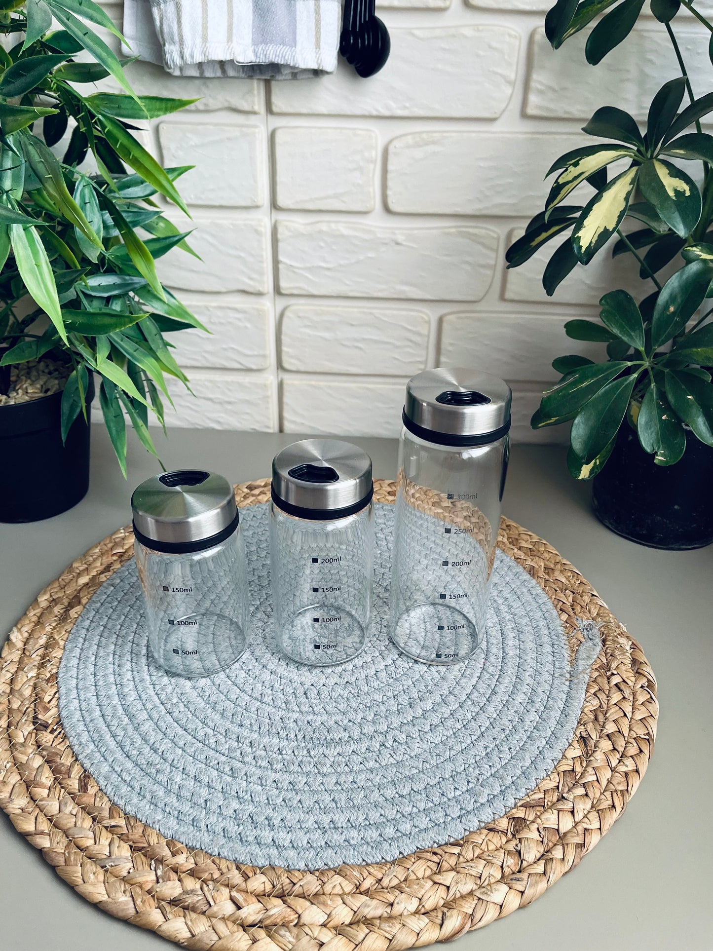 Set of 3 glass jars different sizes (code1900-41)