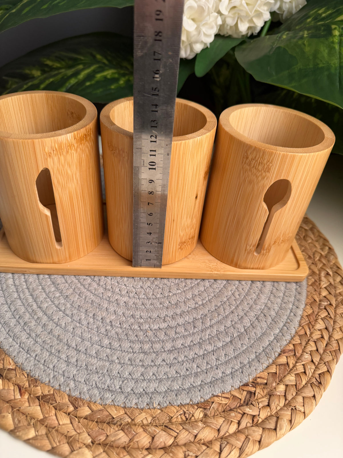 Wooden holder 4 pieces (code368)