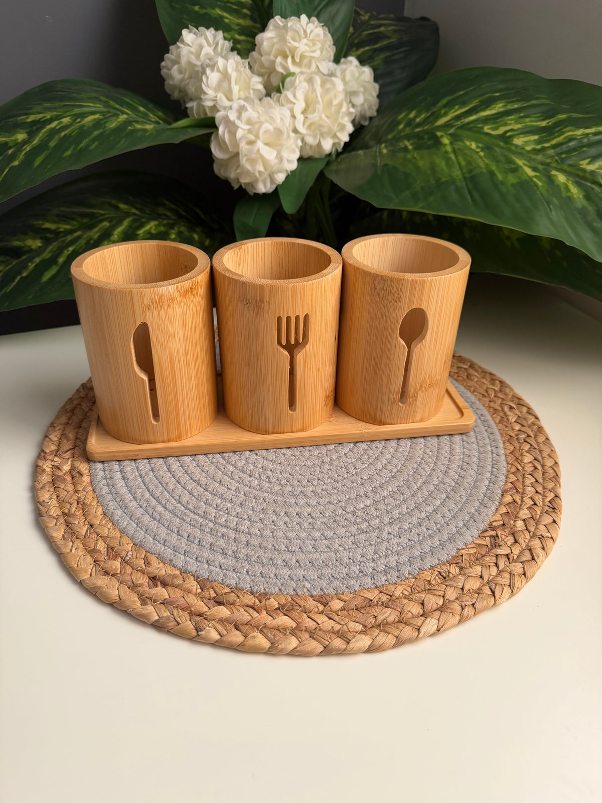 Wooden holder 4 pieces (code368)