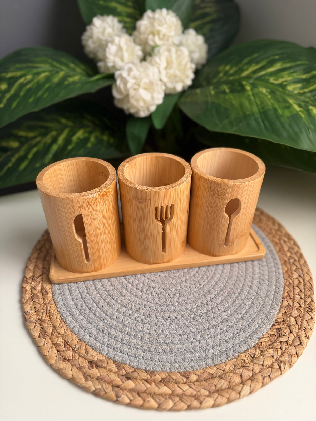 Wooden holder 4 pieces (code368)