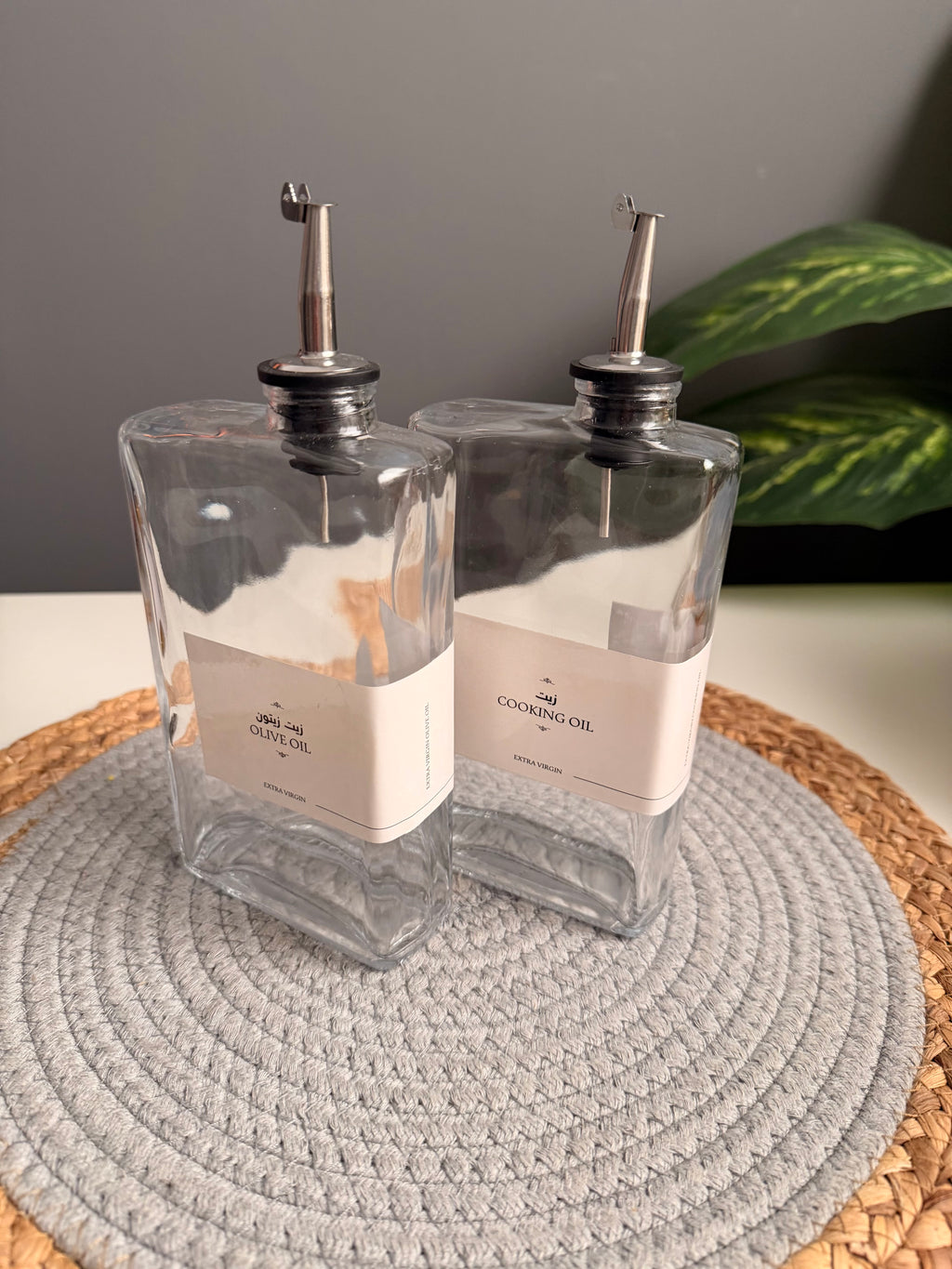 Set of (2) Oil bottles square+أستكرين  (code 294)(سلڤر)