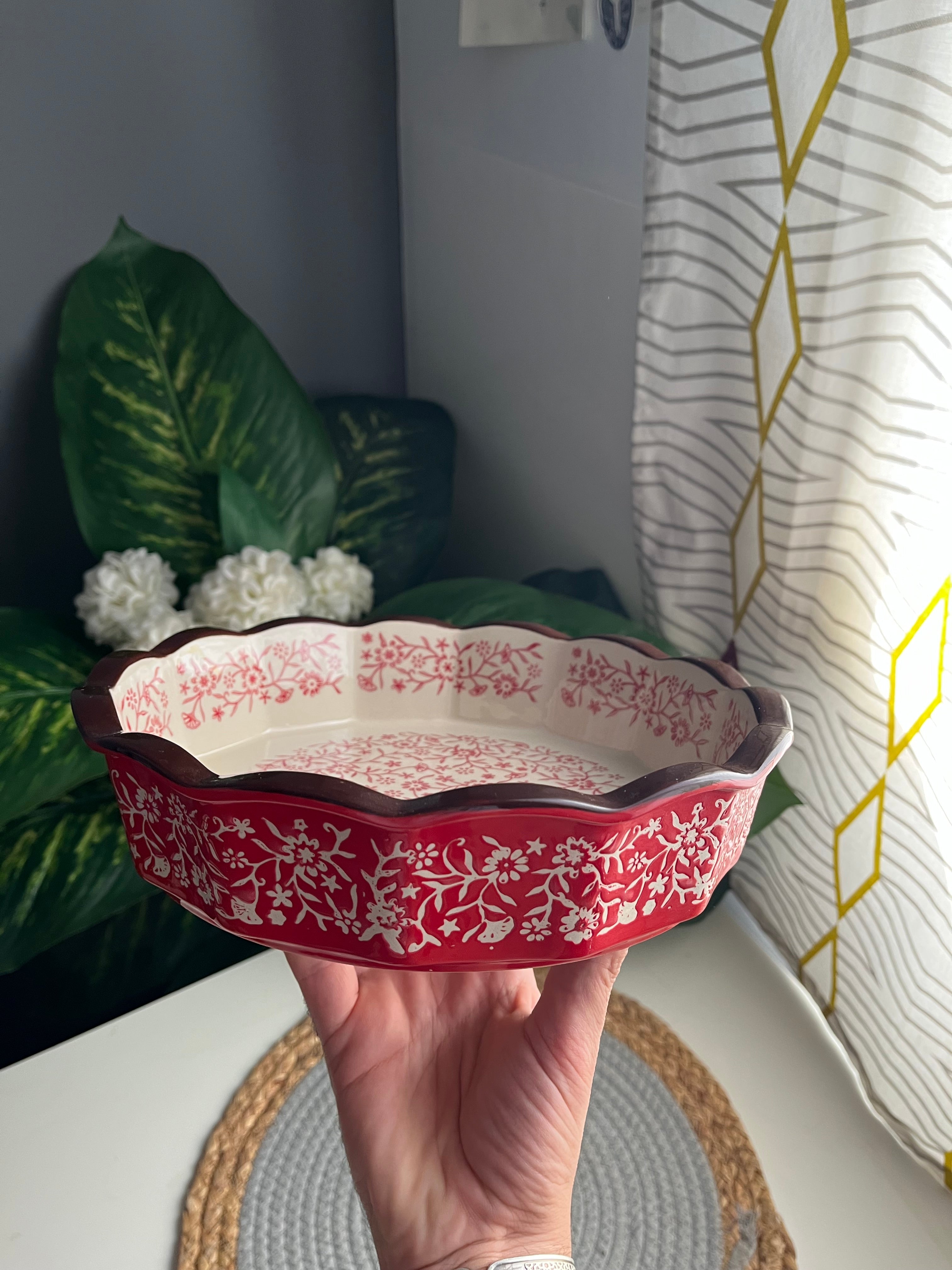طاجن أحمر كبير 25cm(زجزاج)code03 (كبير)