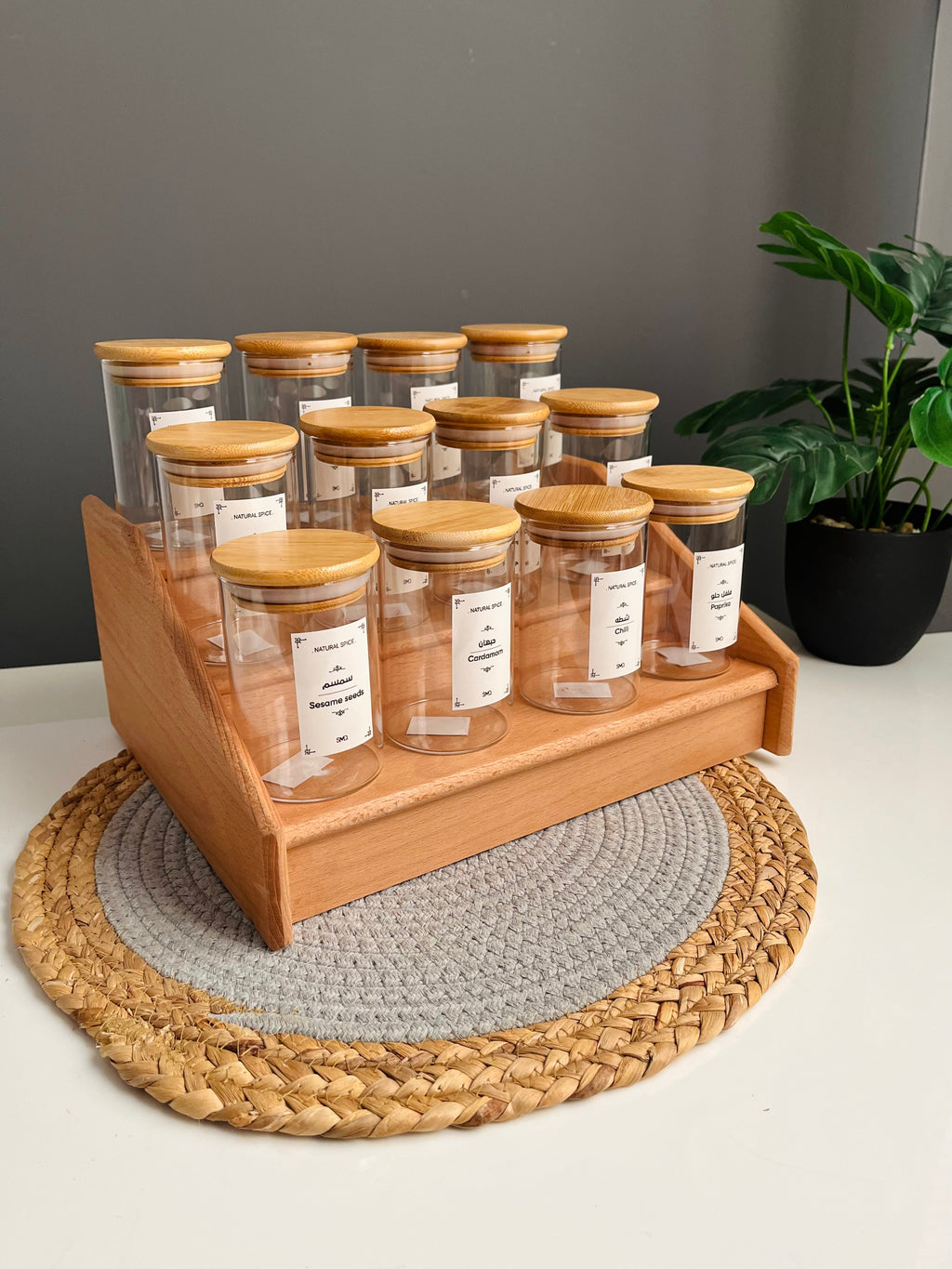 Set of 12 glass (مدور) jars with zaan  stairs 250ml
