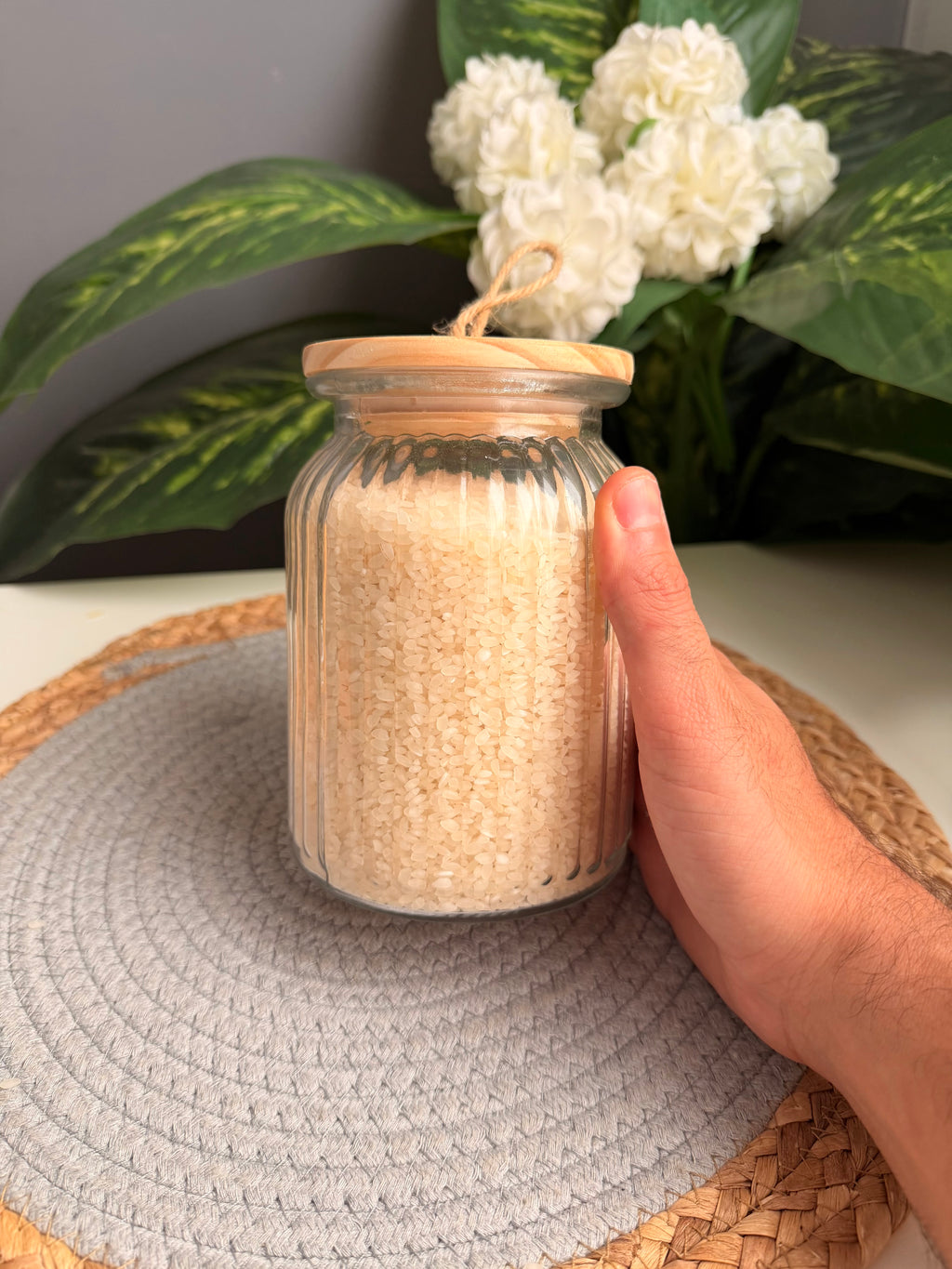 One glass jar 1000ml (وسط مضلع بالقطعه) (code336)