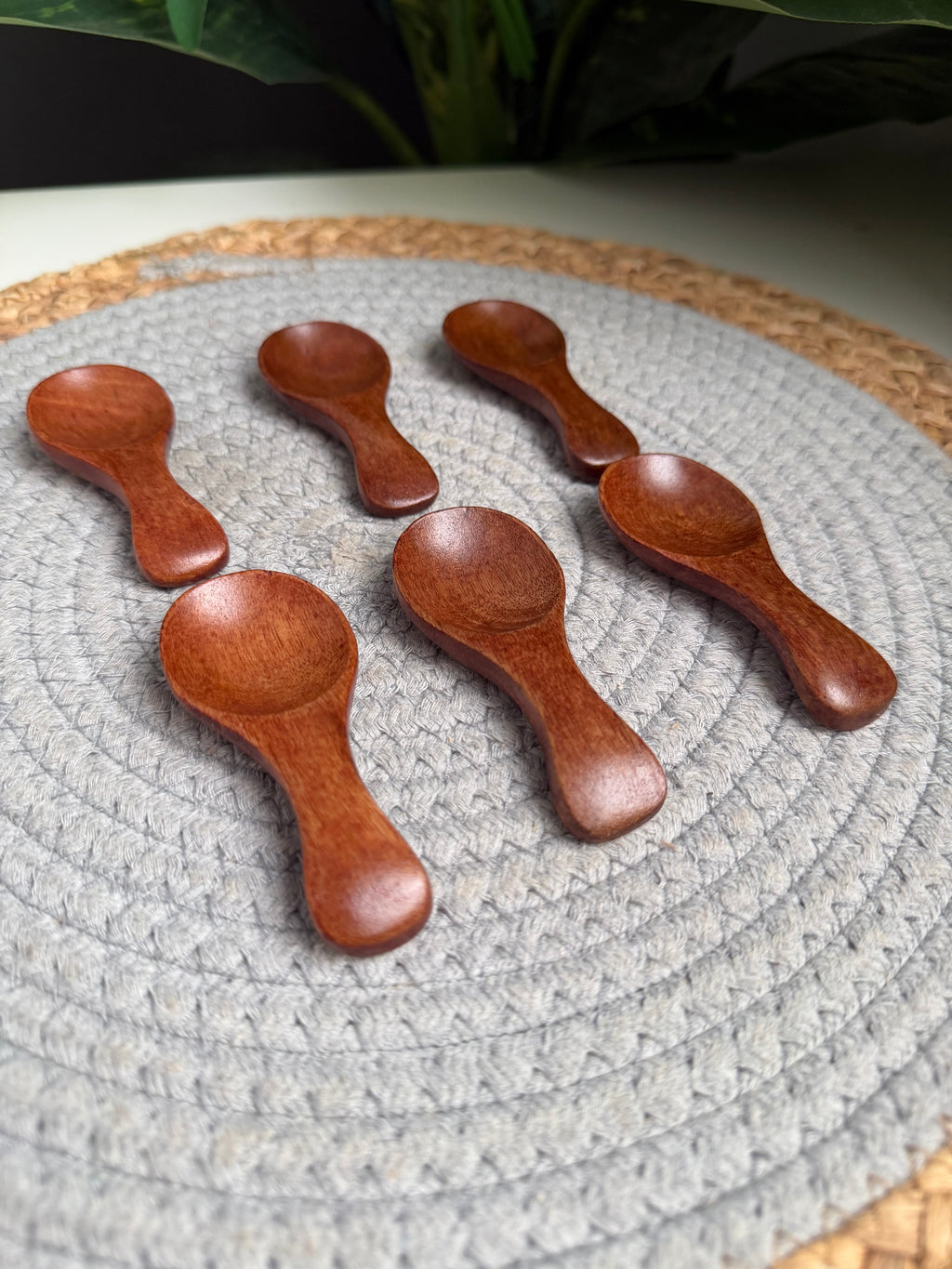 spices spoons طقم ملاعق 6 قطع غامق (جديد) code 270